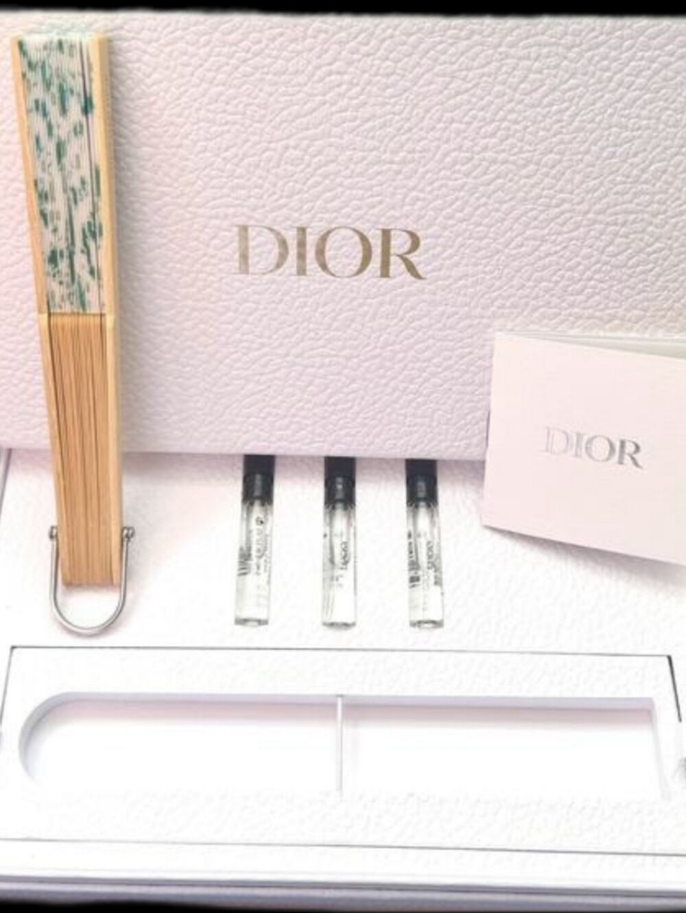 Dior Hand Fan - Picture 7 of 11